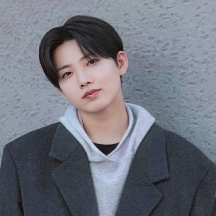 俊奎 (TREASURE)的最新活动照片