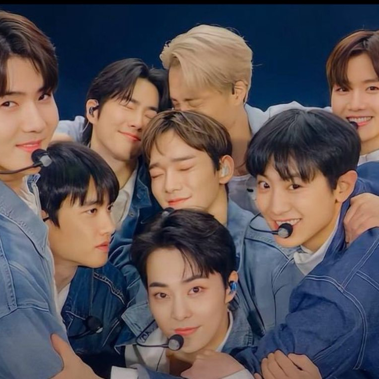 EXO的最新照片