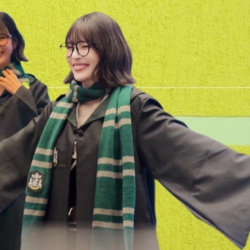 Behind-the-scenes cut of Joy (Red Velvet)