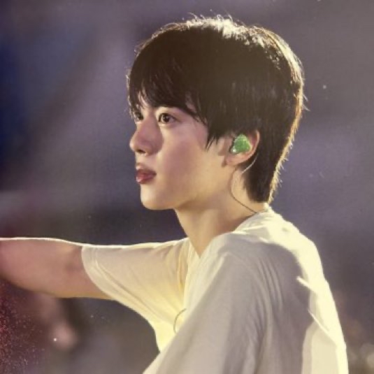 ジン (BTS)の最新写真