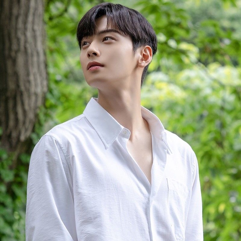 Latest photo of Eunwoo (ASTRO)