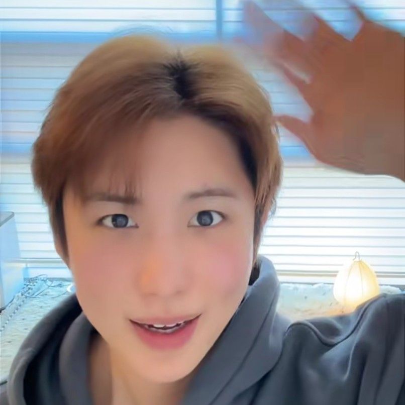 Recent activity shot of Wow (A.C.E)