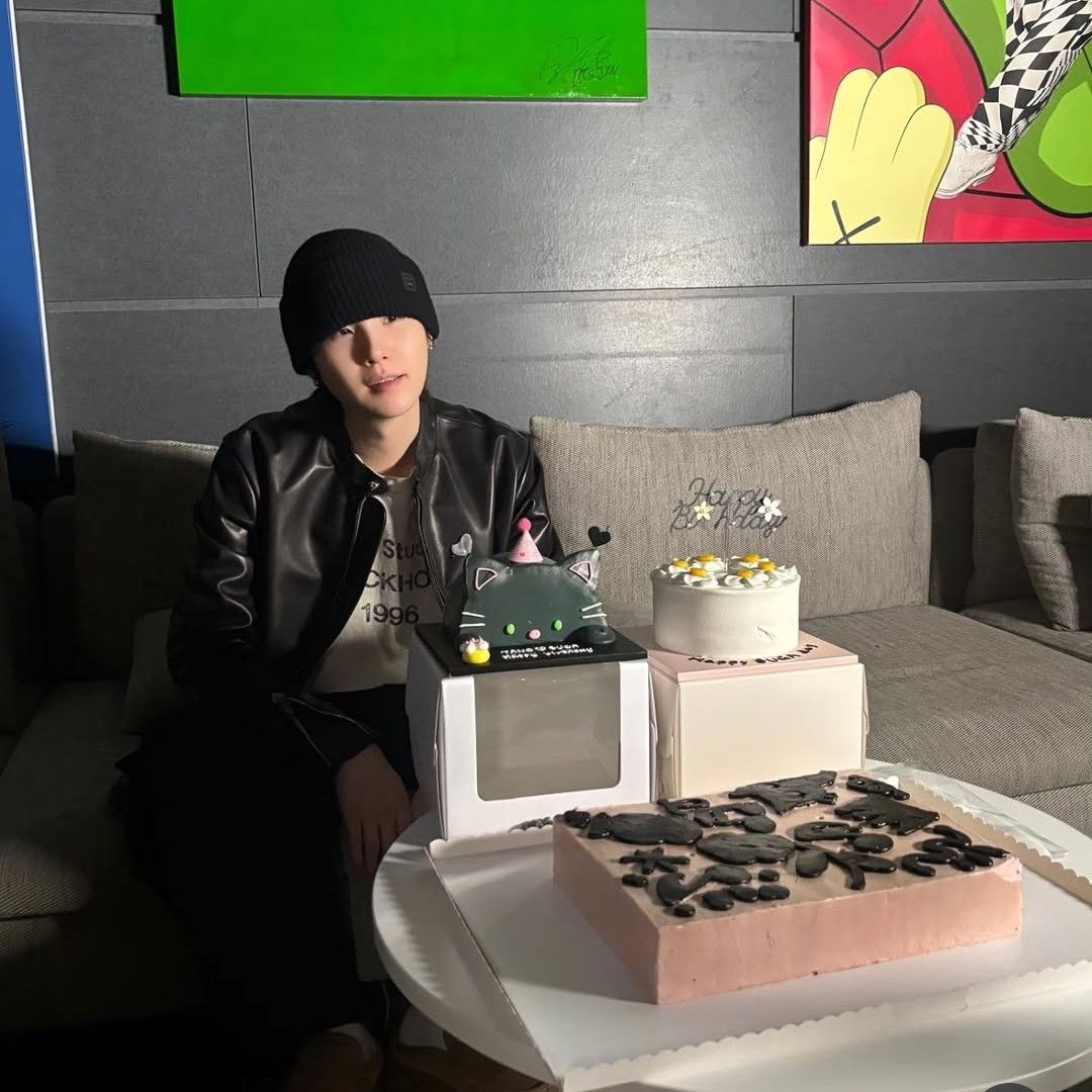 Foto aktivitas terbaru BTS