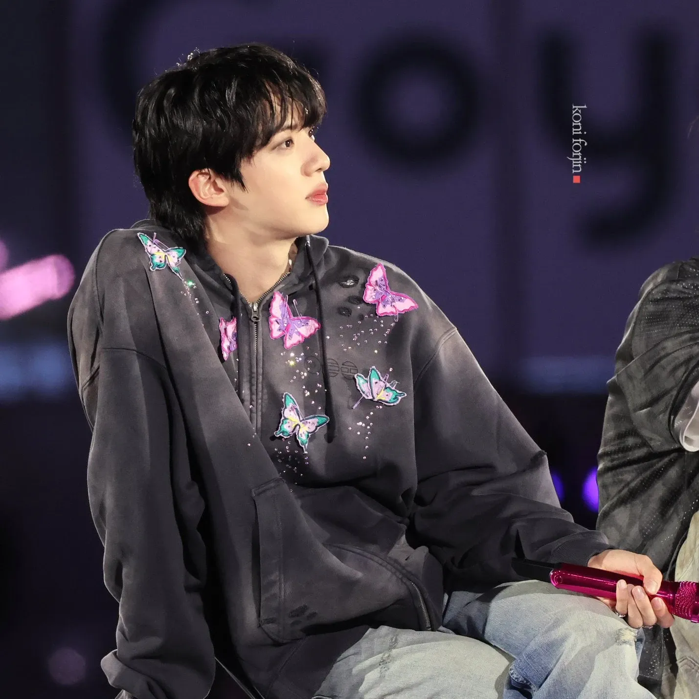 Behind-the-scenes cut of Jin (BTS)