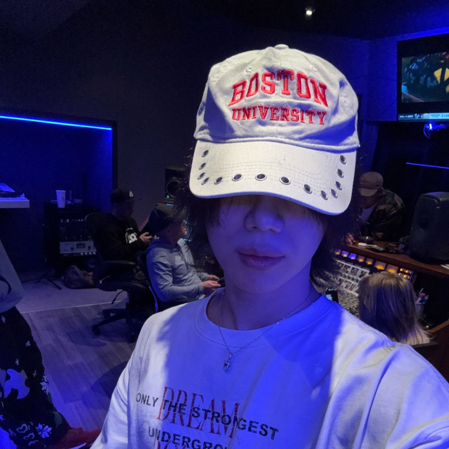 Behind-the-scenes cut of SHINee