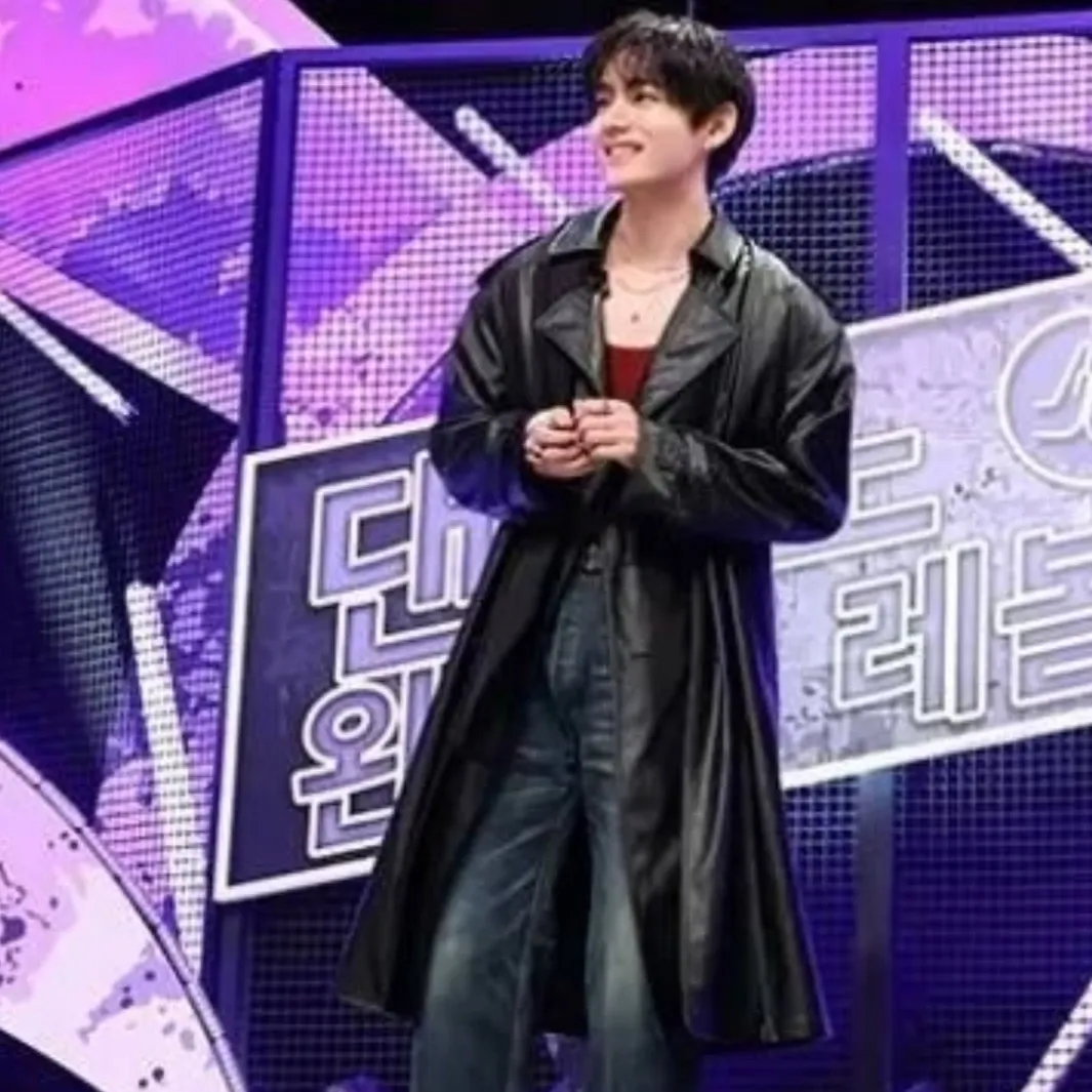 V (BTS)の舞台裏ショット