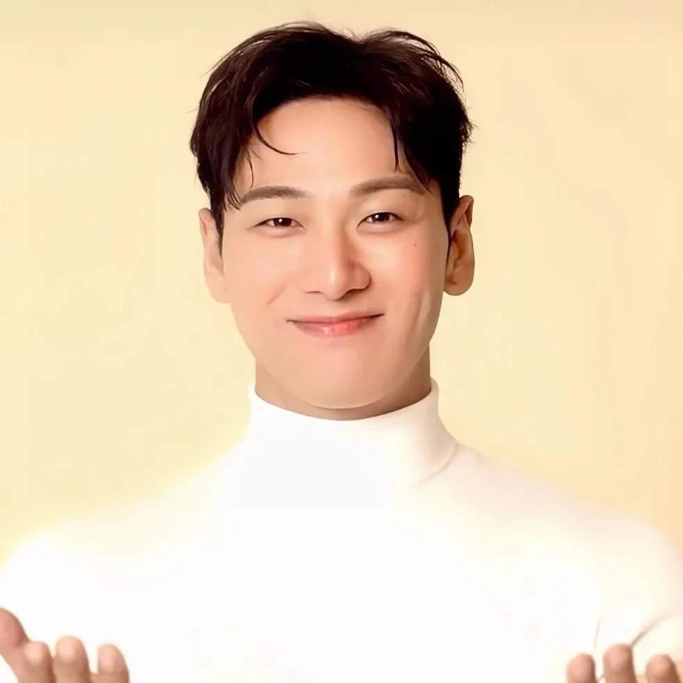 백호 최근 활동샷