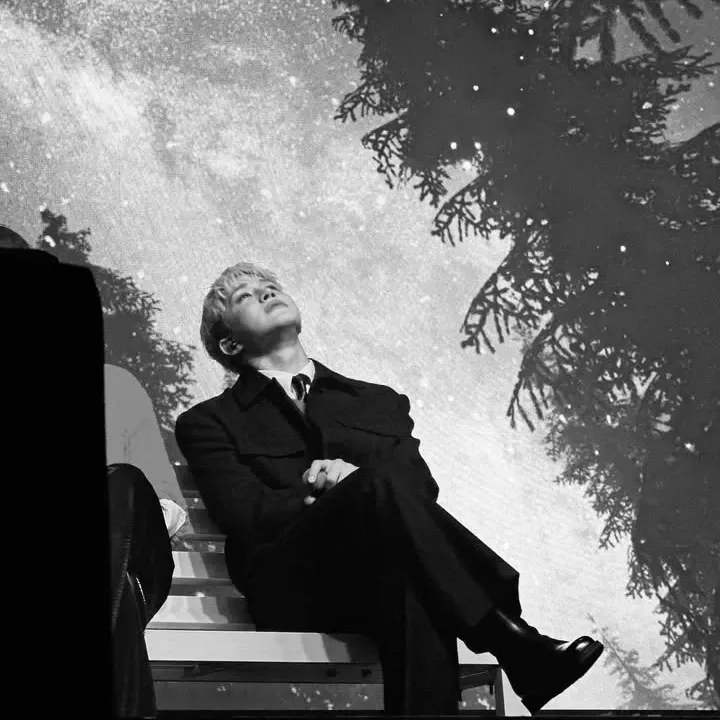 Behind-the-scenes cut of Jinjin (ASTRO)