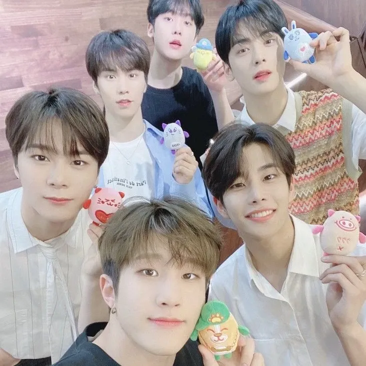 ASTRO的幕後花絮