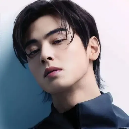 Latest photo of Eunwoo (ASTRO)