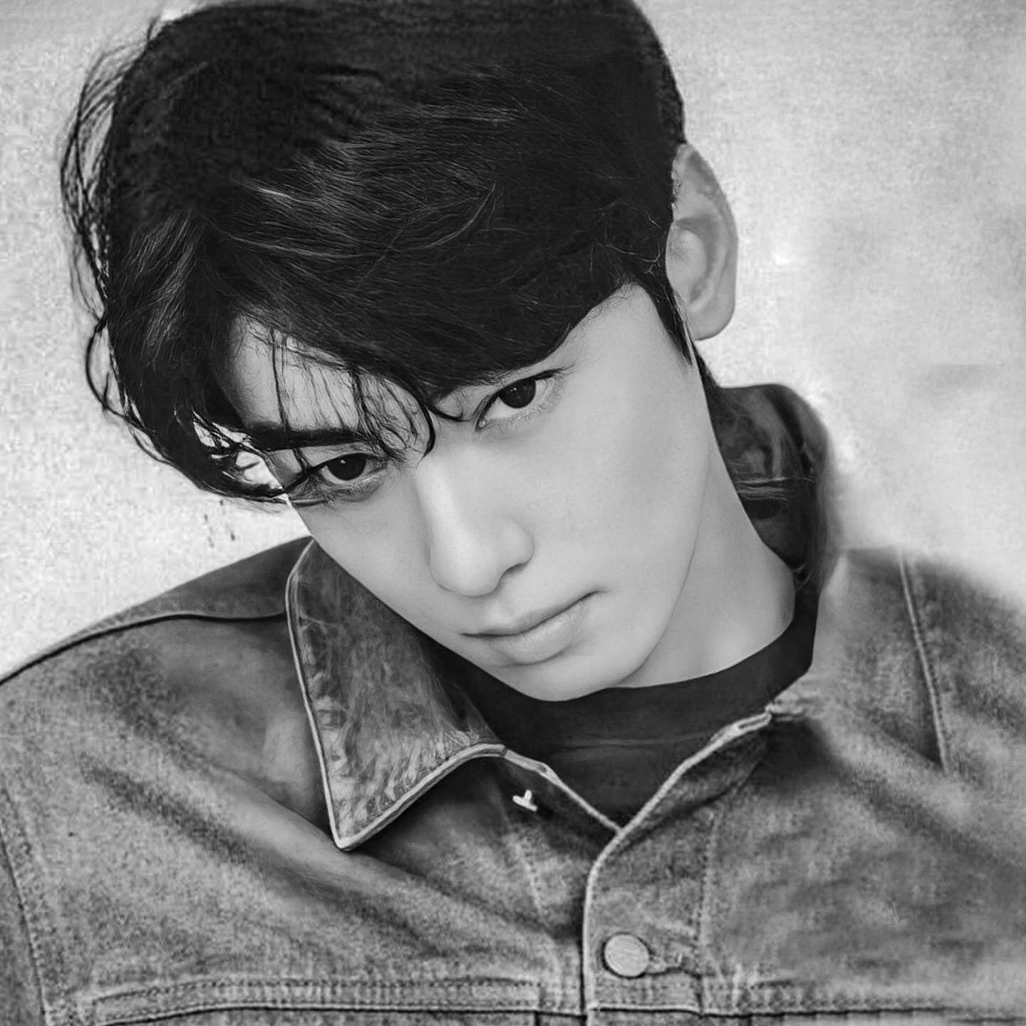 Latest photo of Eunwoo (ASTRO)