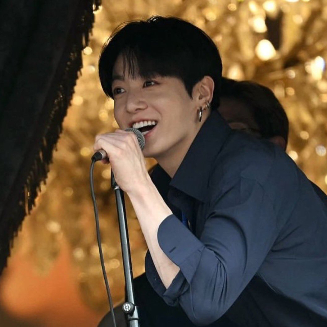 Latest photo of Jungkook (BTS)