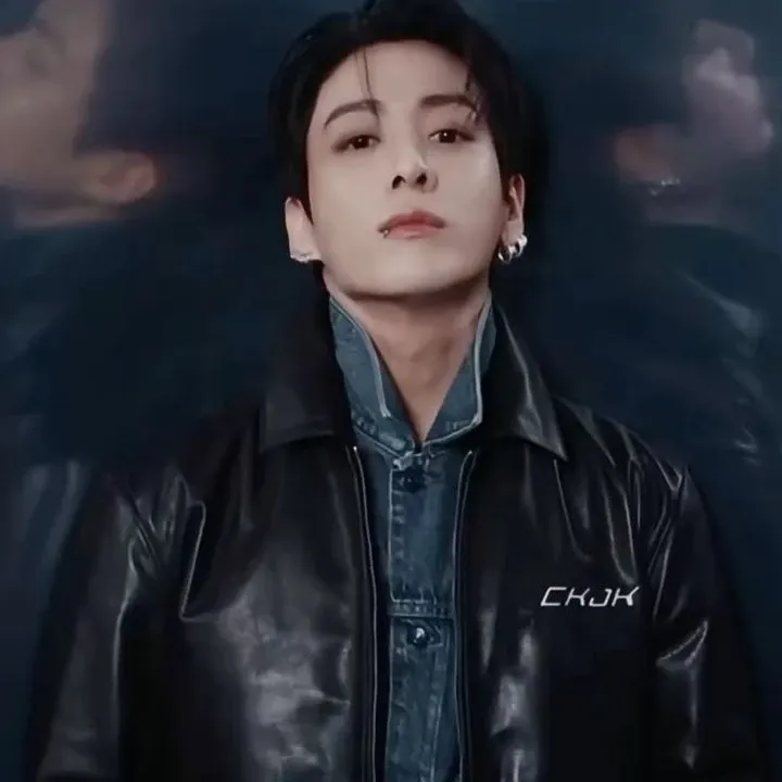 Latest photo of Jungkook (BTS)