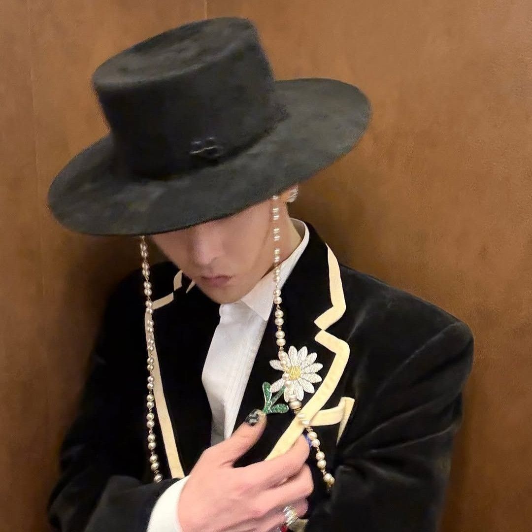 Latest photo of G-DRAGON (BIGBANG)