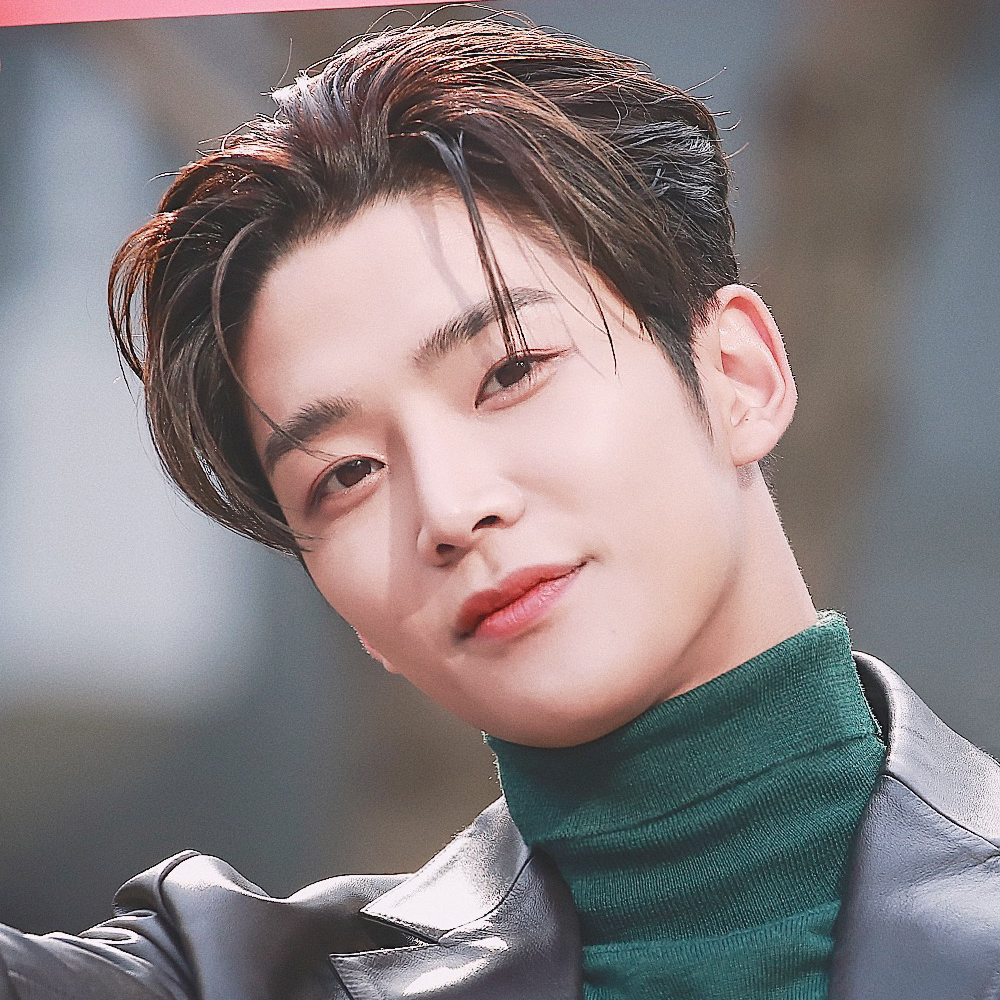 로운의 비하인드 컷