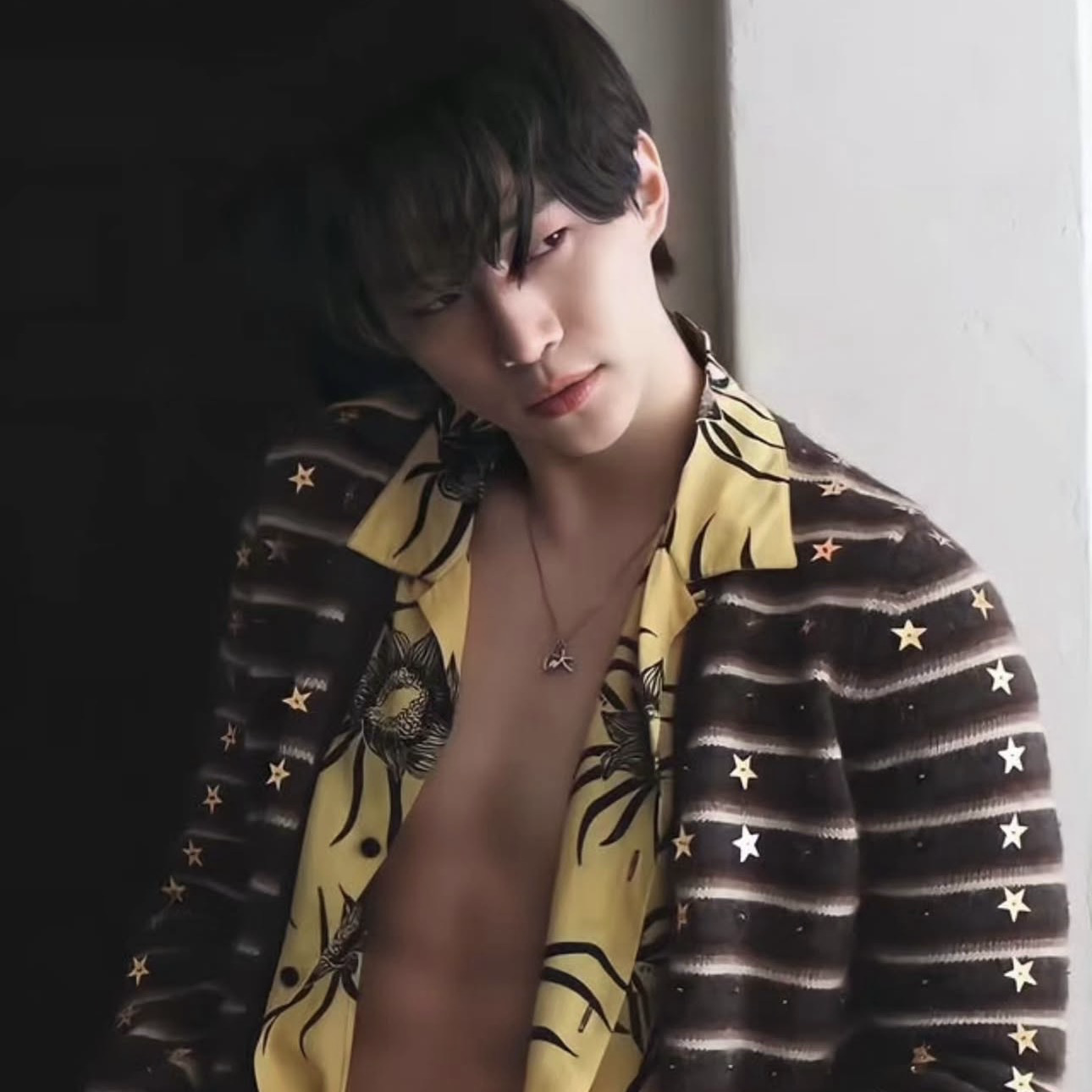 Latest photo of Junho (2PM)