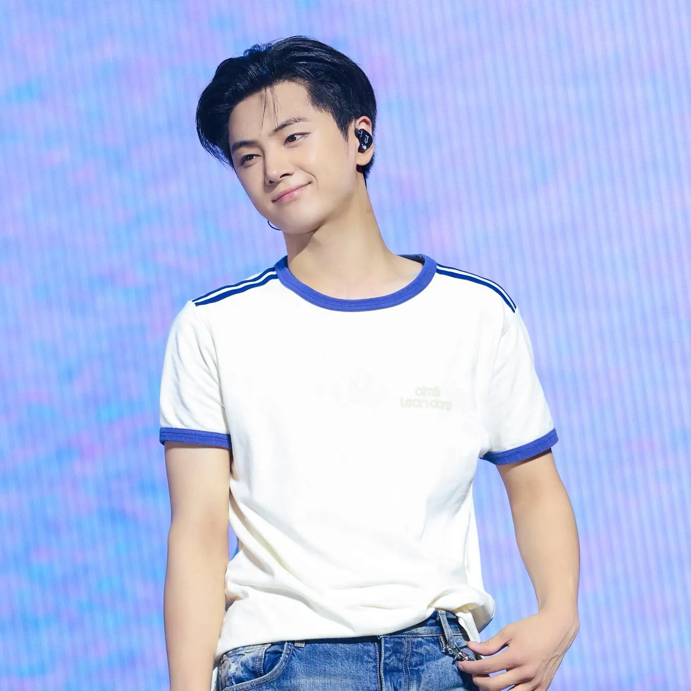 Recent activity shot of Jay (ENHYPEN)