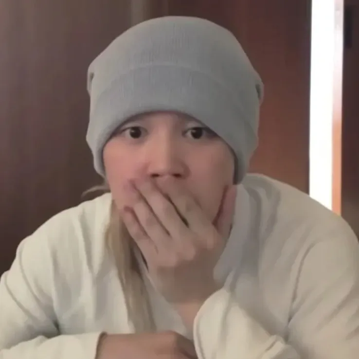 Momen yang diabadikan oleh penggemar Jimin (BTS)