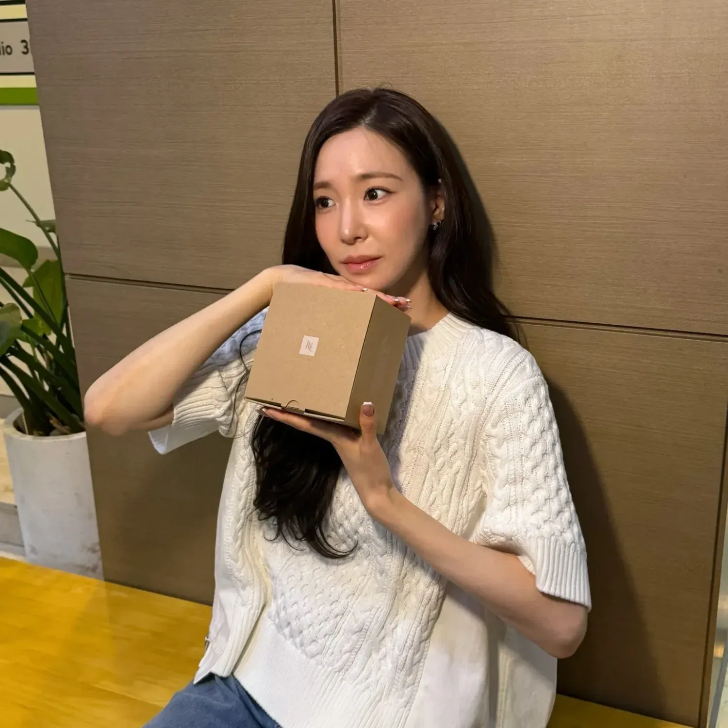 A moment captured by Tiffany Young (Girls' Generation)'s fan