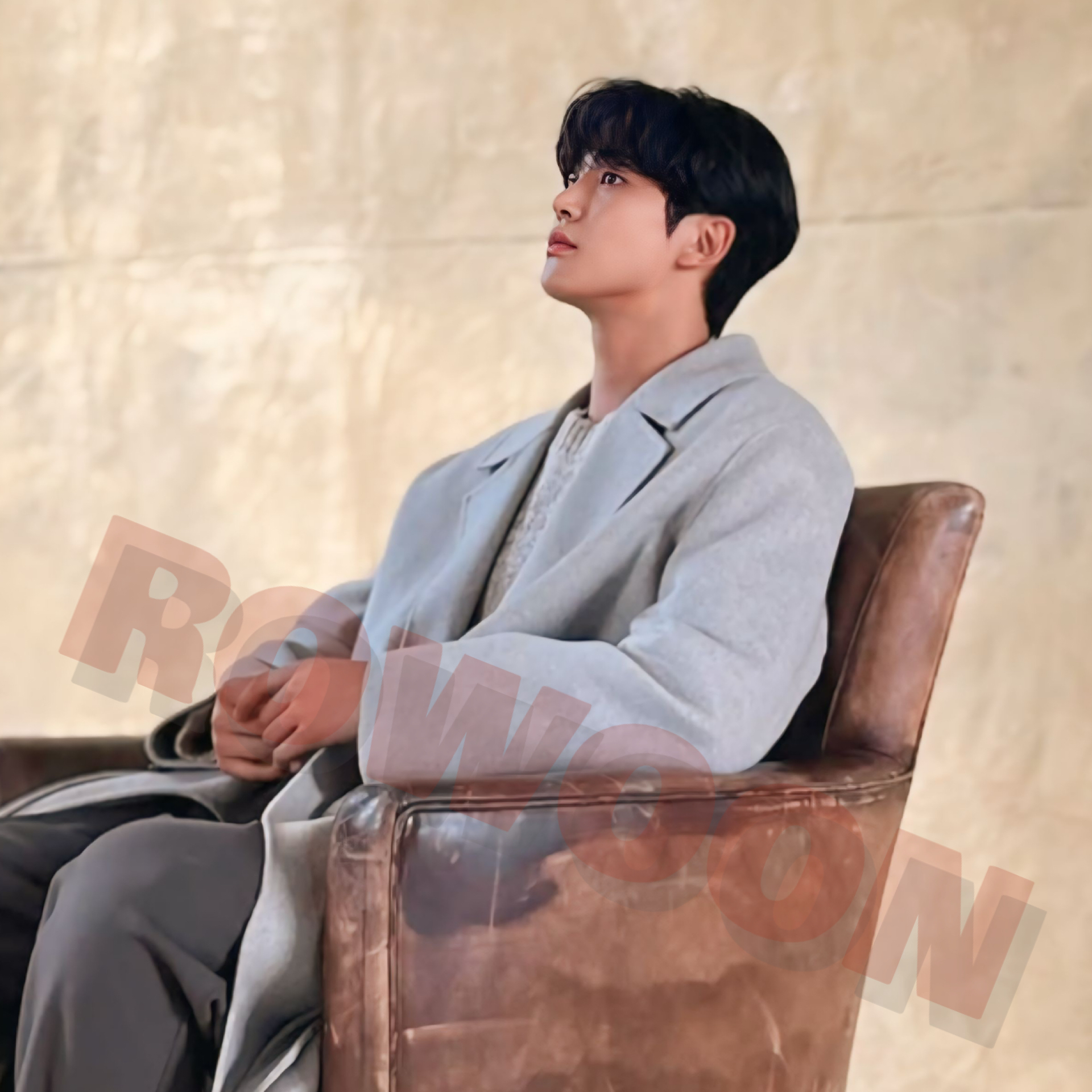 Behind-the-scenes cut of Rowoon