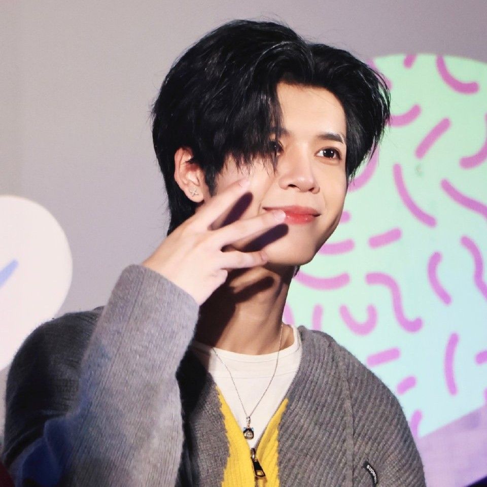 Behind-the-scenes cut of DORN (NexT1DE)