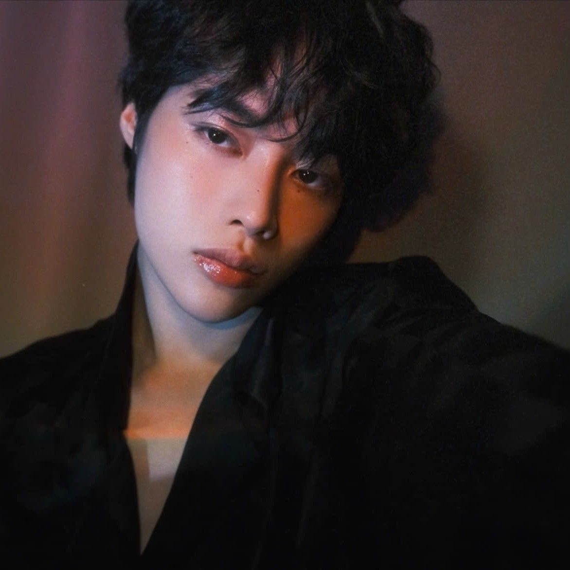 Behind-the-scenes cut of Hanbin (TEMPEST)