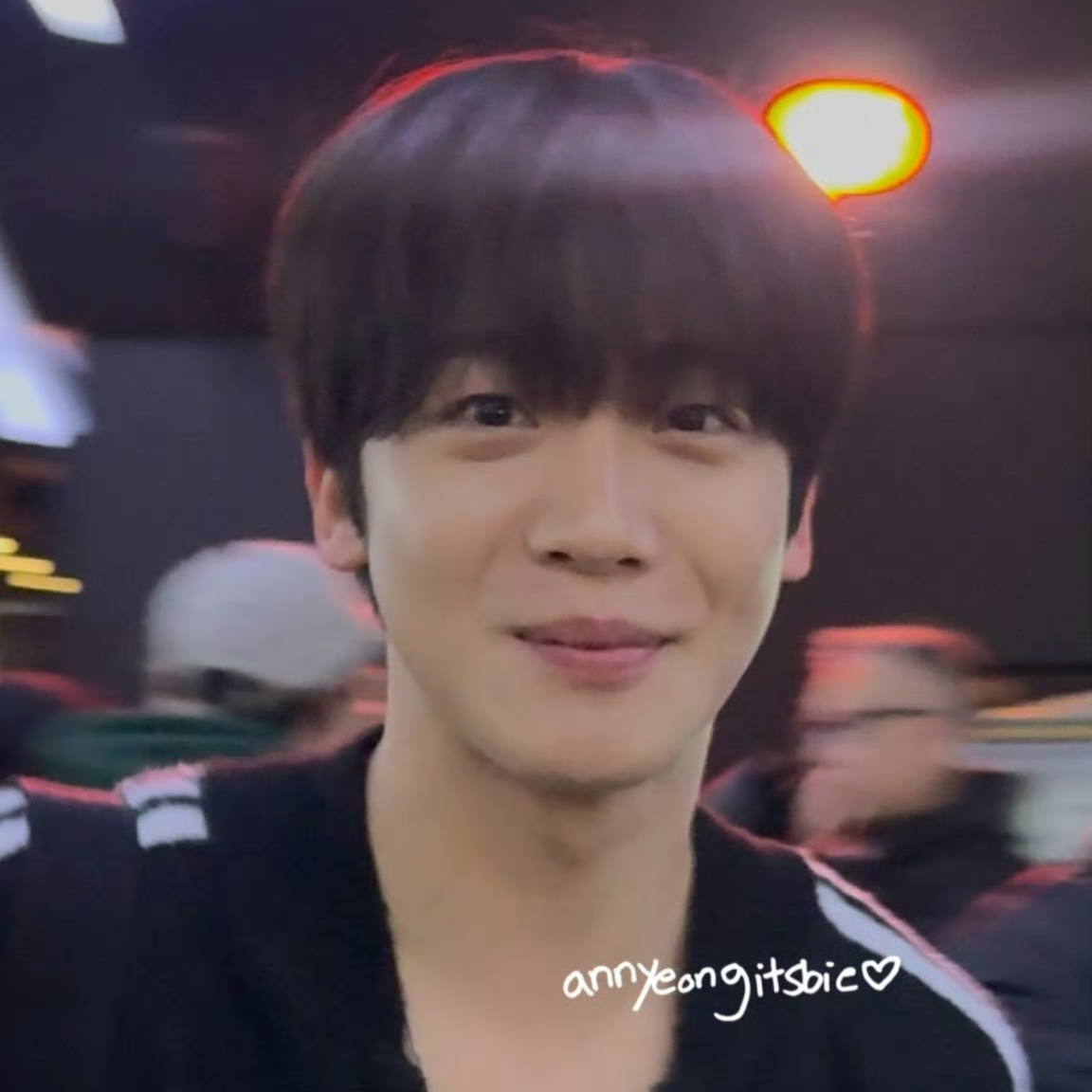 Behind-the-scenes cut of Kim Yohan (WEi)