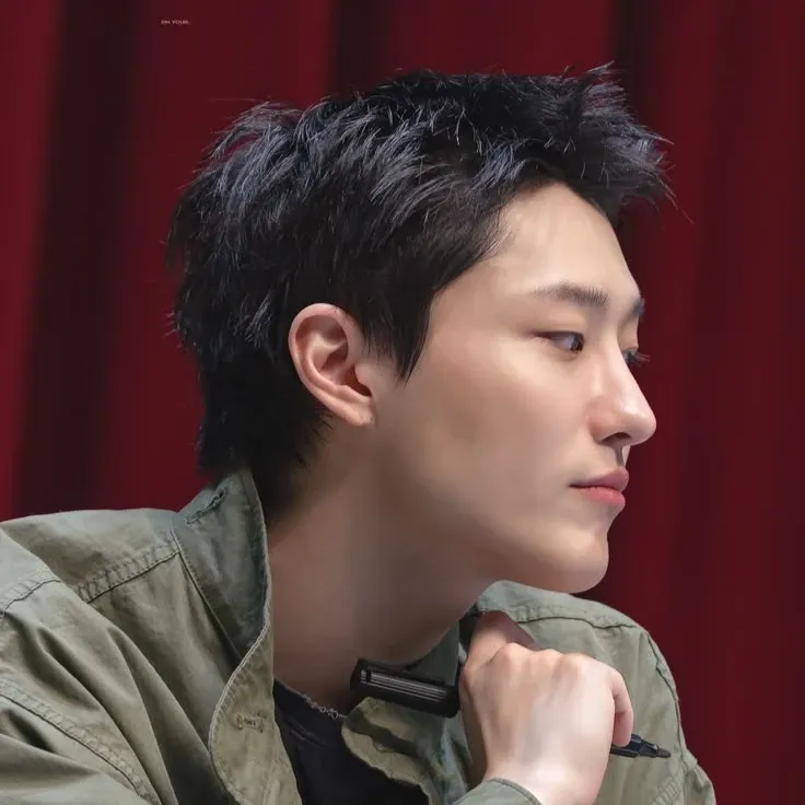 Recent activity shot of WOODZ