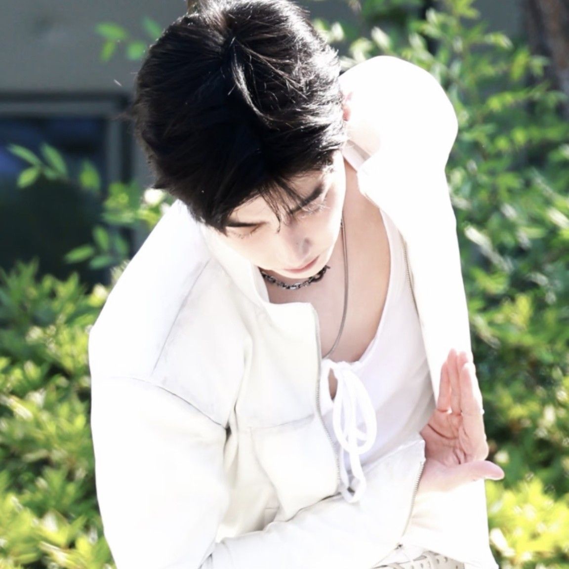 Behind-the-scenes cut of Zhang Hao (AND2BLE)