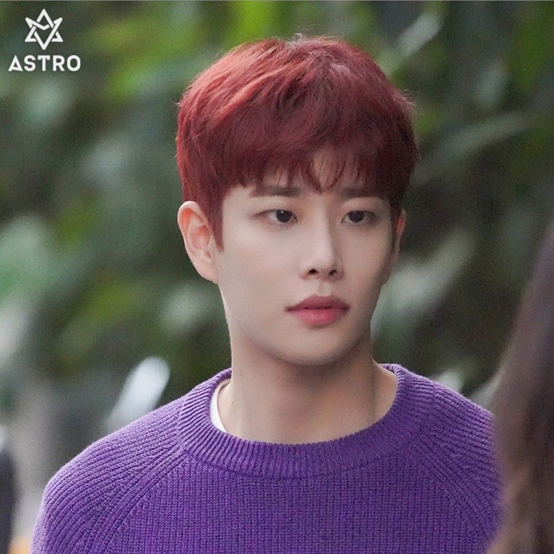 Latest photo of MJ (ASTRO)