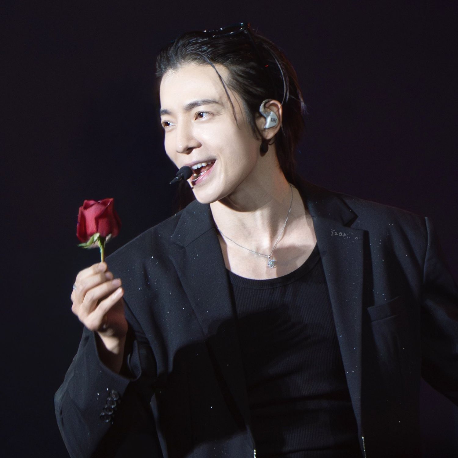 Latest photo of Donghae (Super Junior)