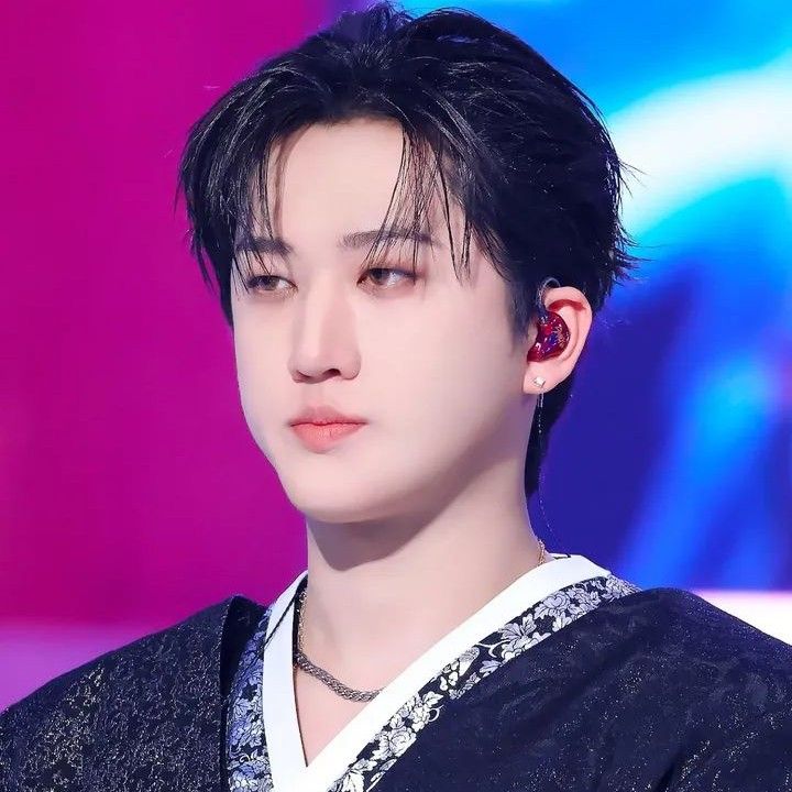 Behind-the-scenes cut of Changbin (Stray Kids)