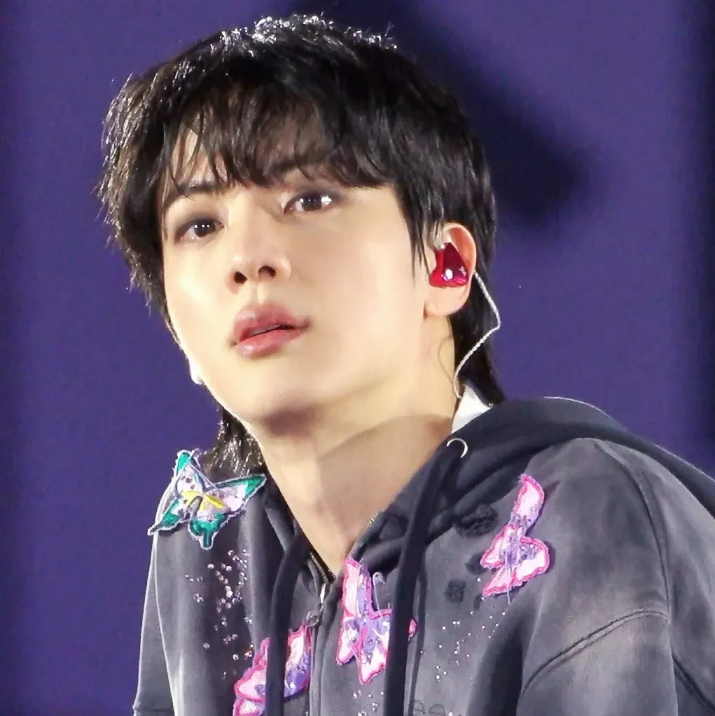 Potret di balik layar Jin (BTS)