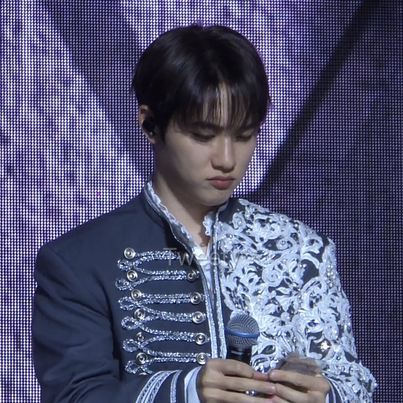 A moment captured by D.O. (EXO)'s fan