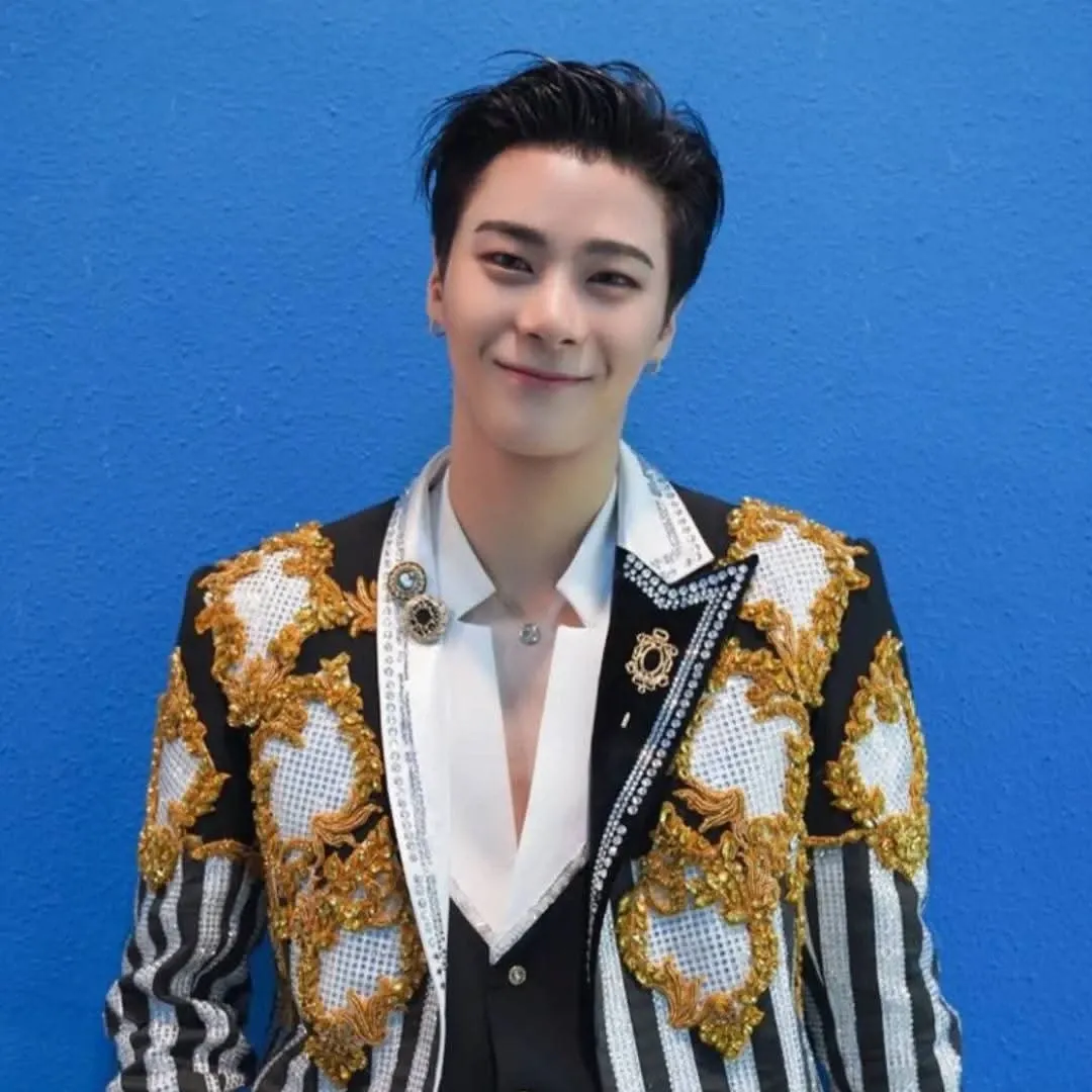 Behind-the-scenes cut of Moonbin (ASTRO)