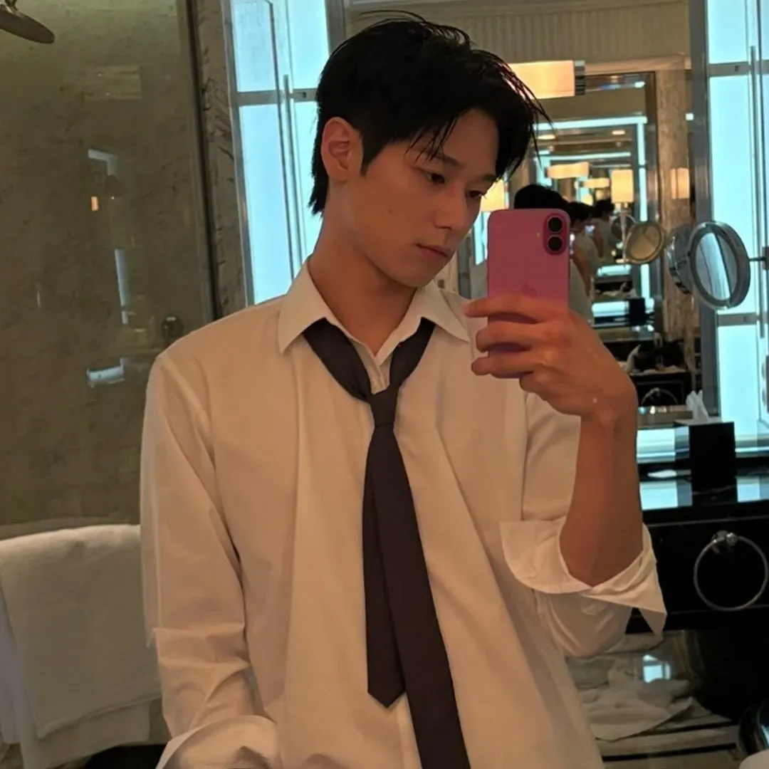Recent activity shot of Juyeon (THE BOYZ)