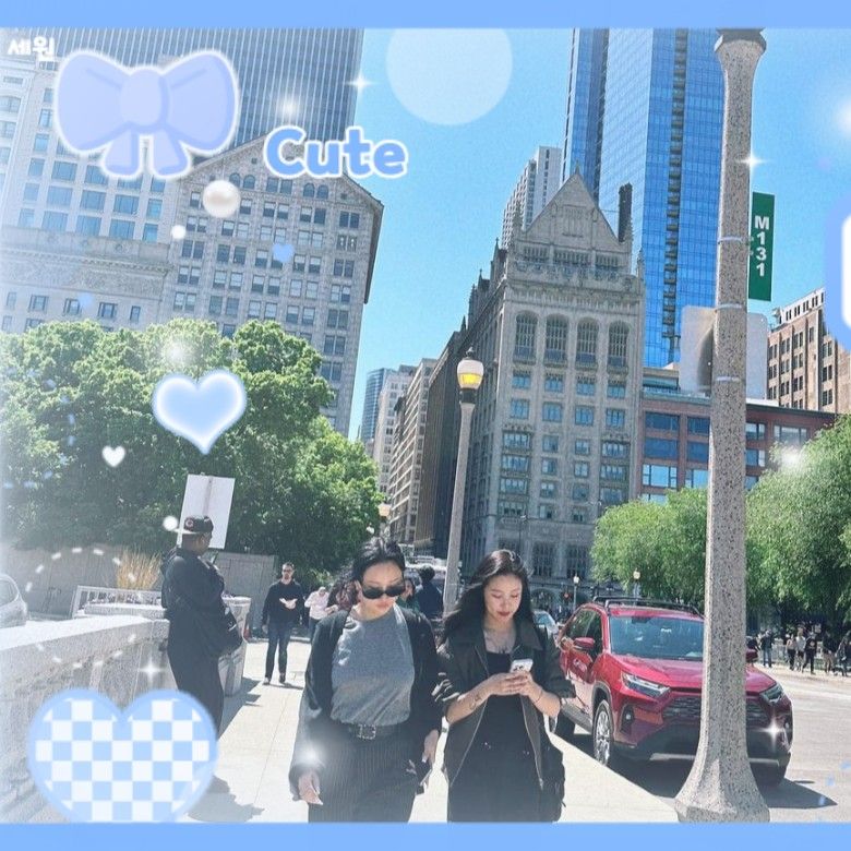 A moment captured by Hwasa (MAMAMOO)'s fan