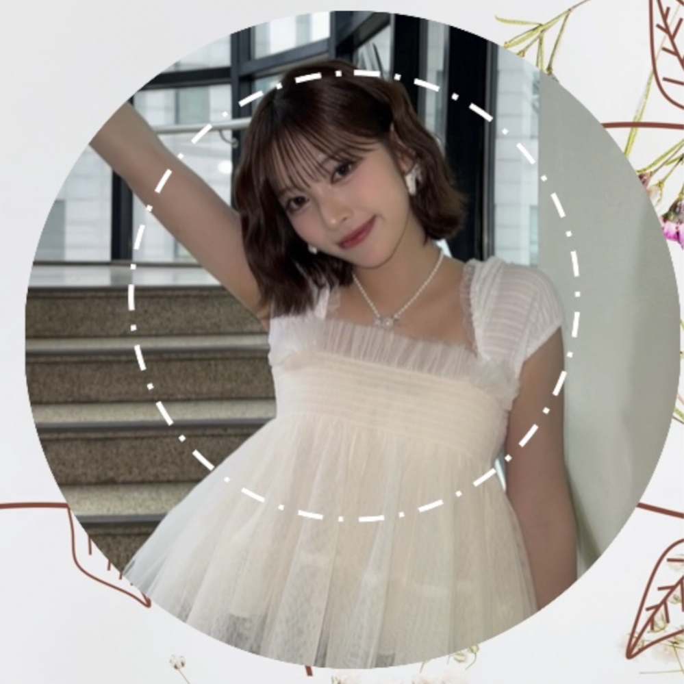 A moment captured by May (RESCENE)'s fan