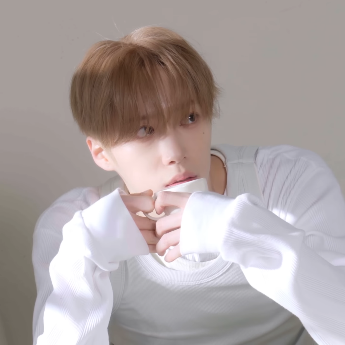 A moment captured by Arno (ALPHA DRIVE ONE)'s fan