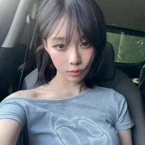 Winter (aespa)的最新活动照片