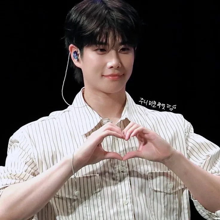 Recent activity shot of MJ (ASTRO)