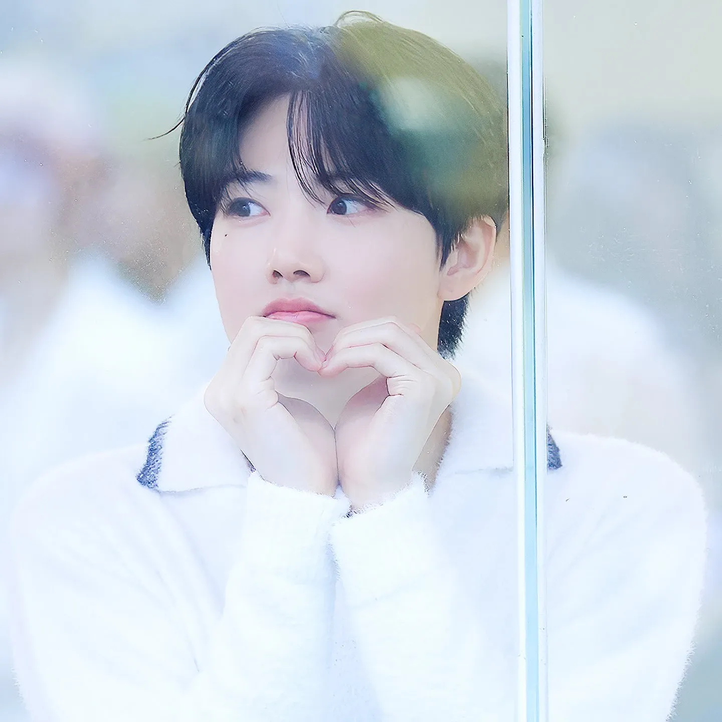 Behind-the-scenes cut of Junkyu (TREASURE)