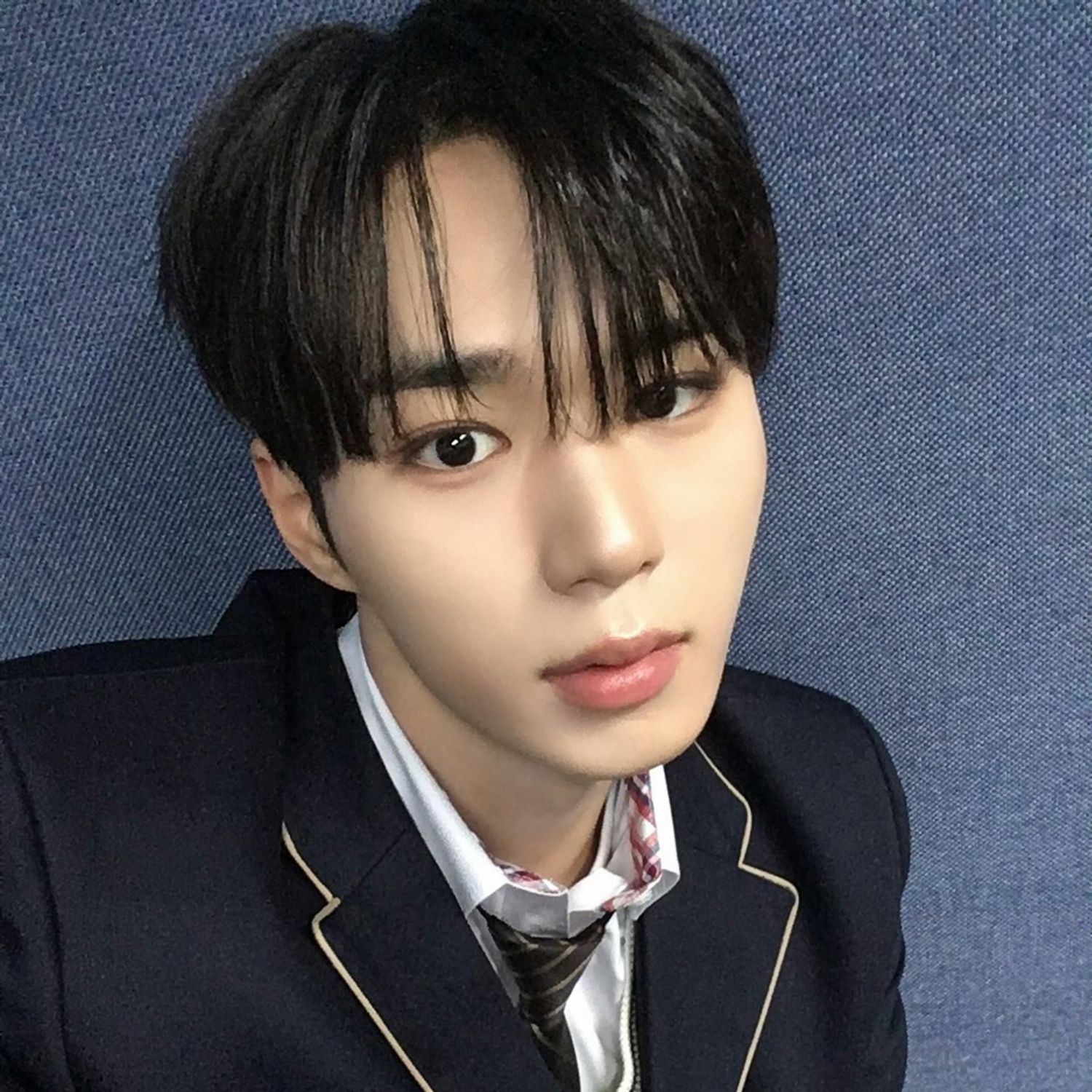 Behind-the-scenes cut of Kim Junseo (ALPHA DRIVE ONE)