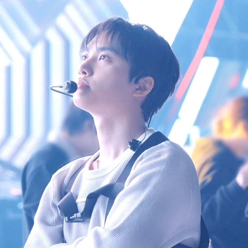 디오 (EXO)의 비하인드 컷