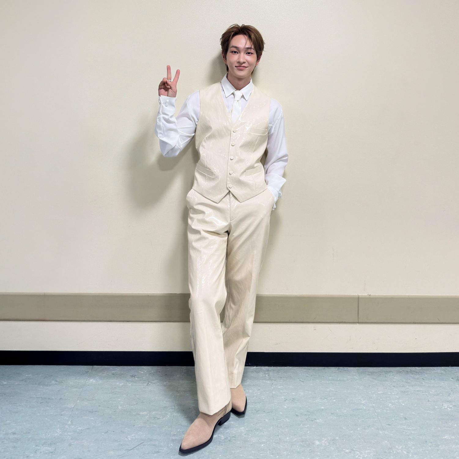 Latest photo of Onew (SHINee)
