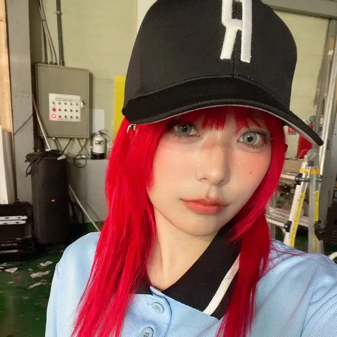 Latest photo of Siyeon (QWER)