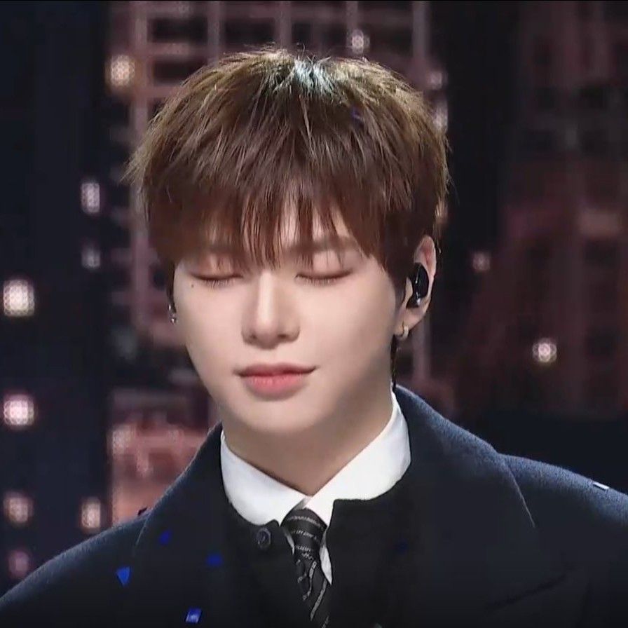 姜丹尼爾的最新照片