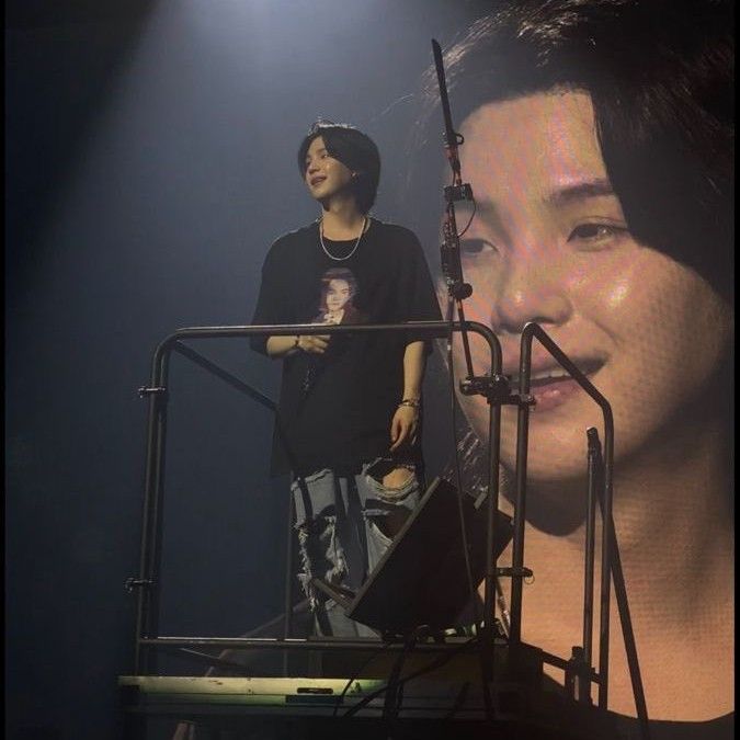A moment captured by SUGA (BTS)'s fan