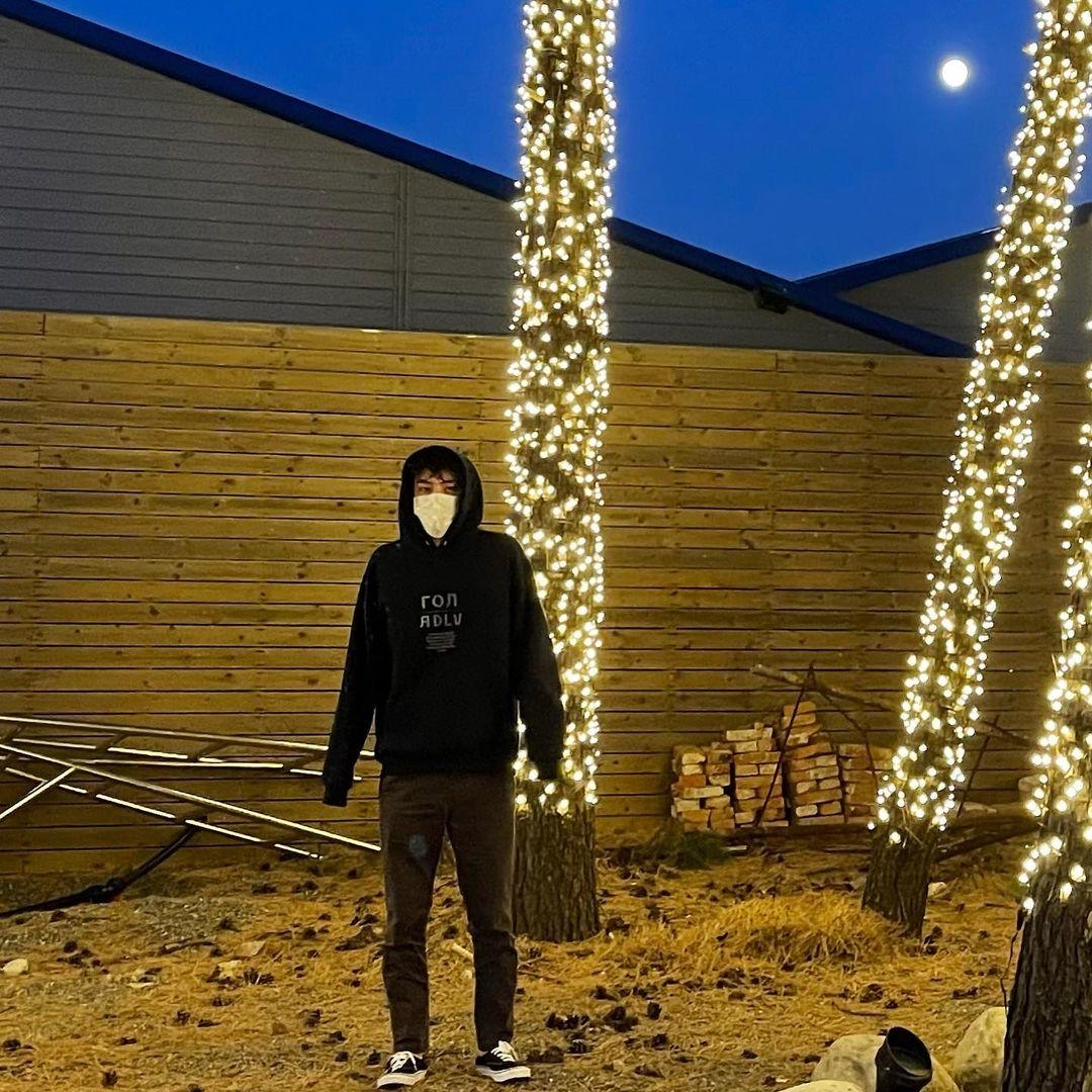 Behind-the-scenes cut of Sehun (EXO)