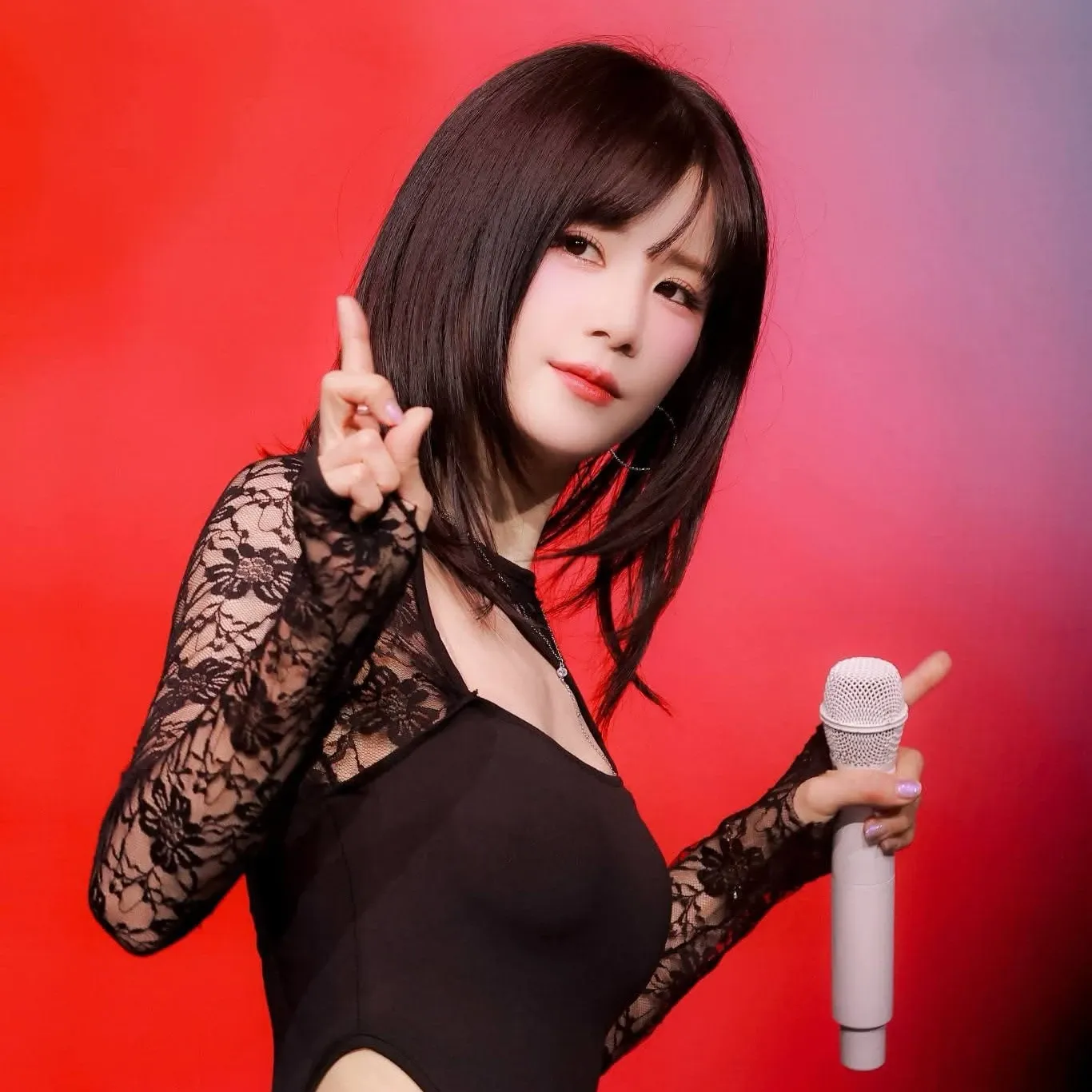 Latest photo of Park Chorong (Apink)